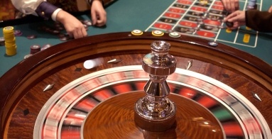 Jakie gry stołowe znajdziemy w kasynach online?